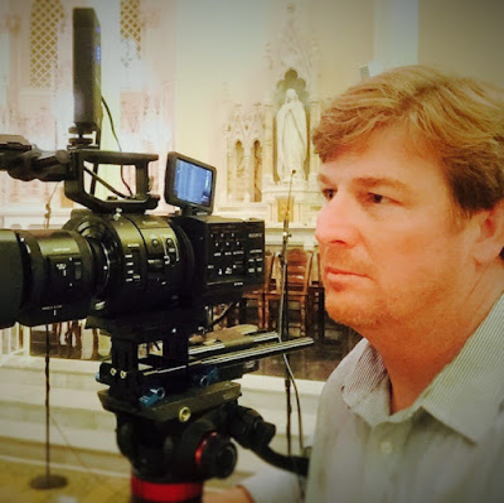 Meet your Posher, Johnny l.